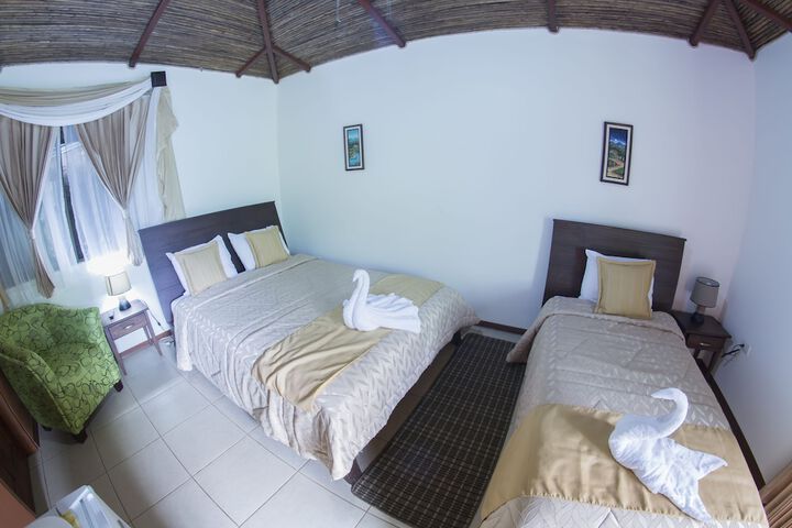 Room 18 of 159