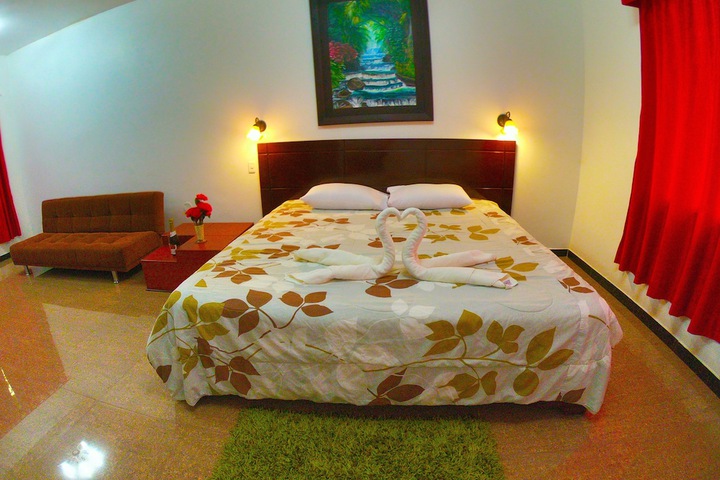 Room 6 of 46