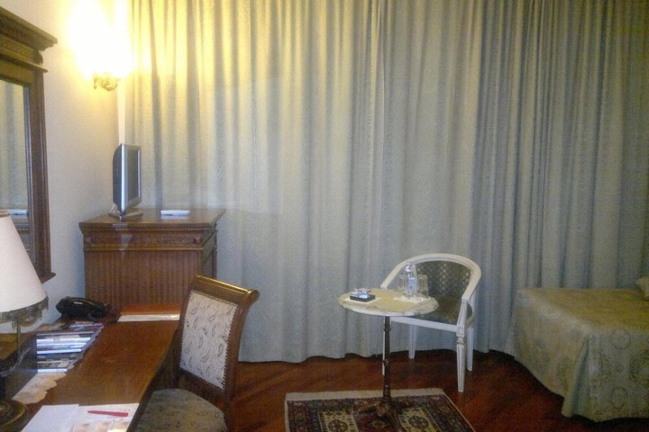 Room 12 of 58