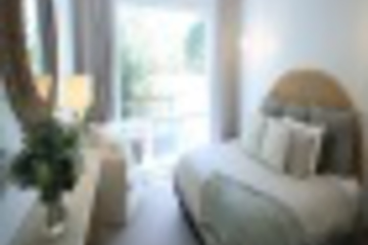 Room 87 of 228