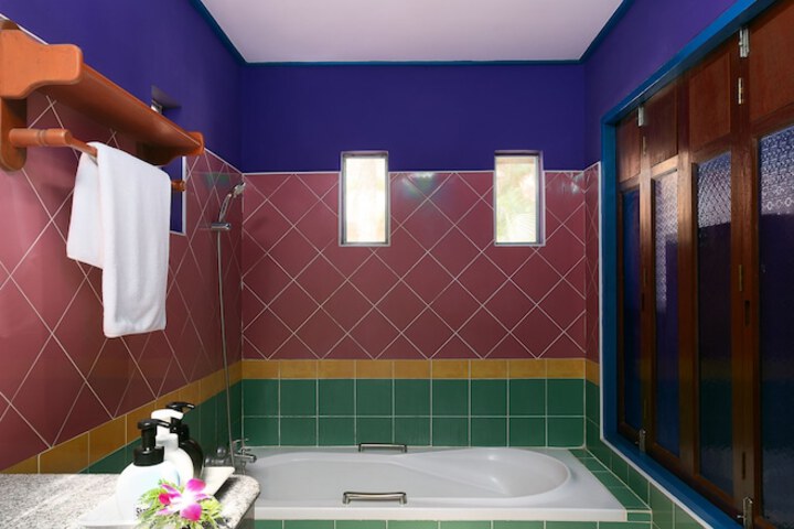 Room 30 of 52