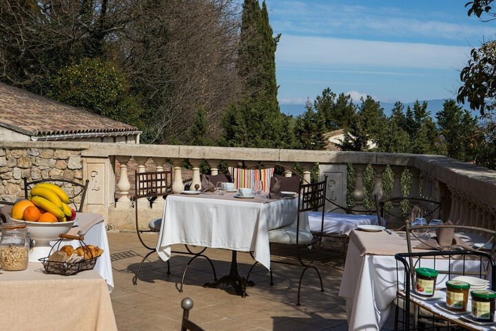 Breakfast/Coffee Service 45 of 62