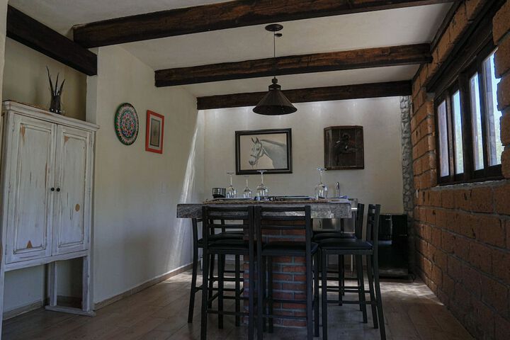 Room 25 of 62