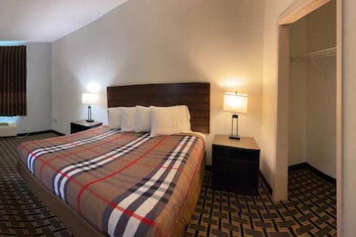 Room 12 of 39