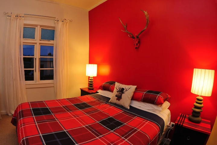 guest_rooms