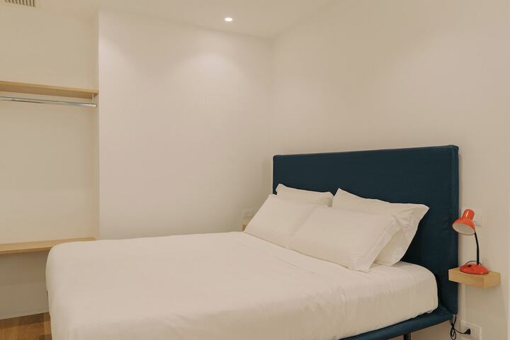 Room 11 of 66