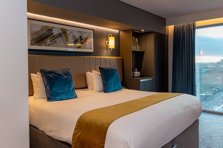 Room 26 of 75