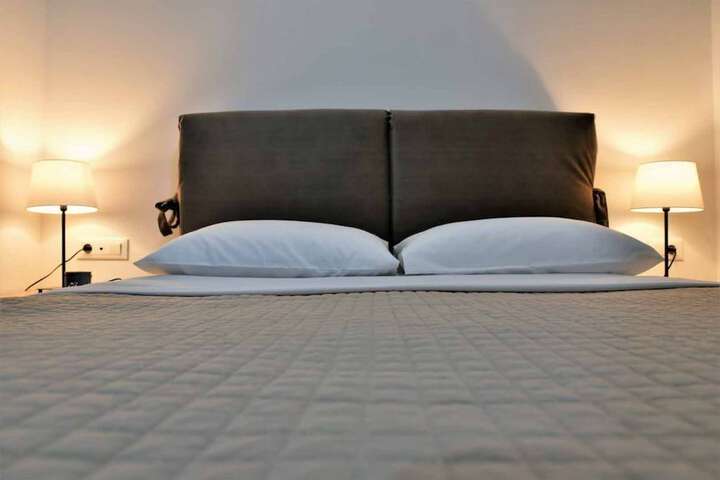 Room 3 of 32
