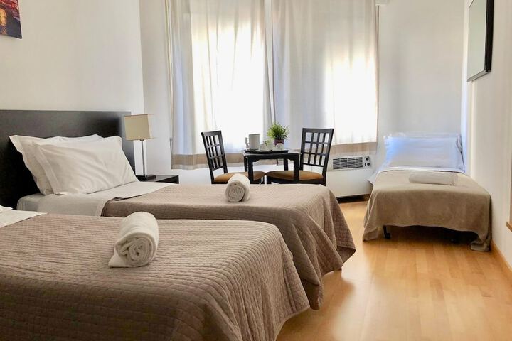 Room 11 of 36