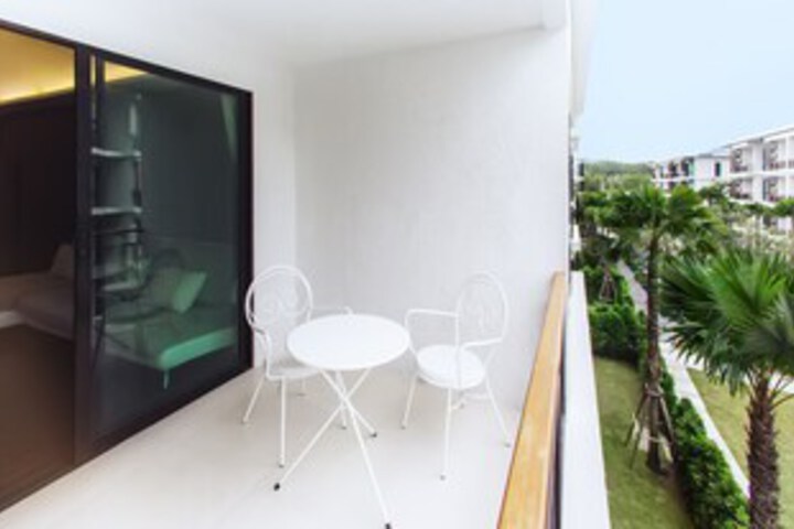 Terrace/Patio 9 of 108