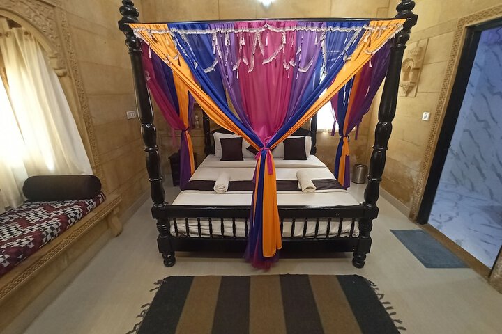 Room 16 of 119