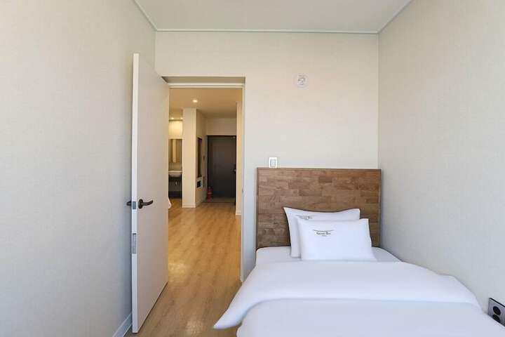 Room 29 of 92