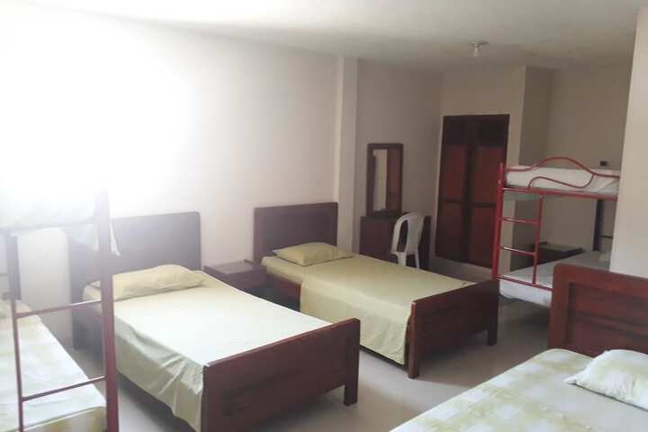 Room 9 of 42
