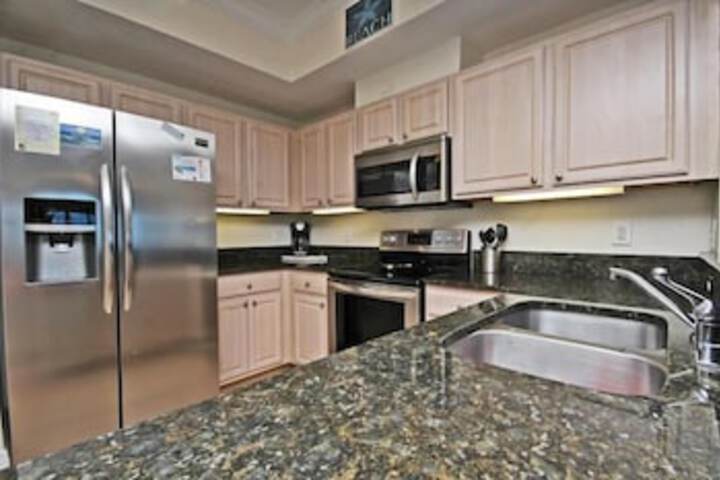 Crystal Tower 1106 Condo in Gulf Shores, AL