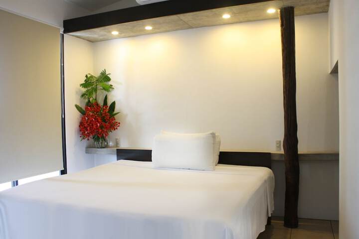 Room 21 of 34