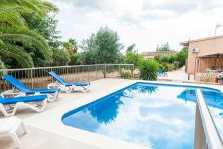 Pool 10 of 14