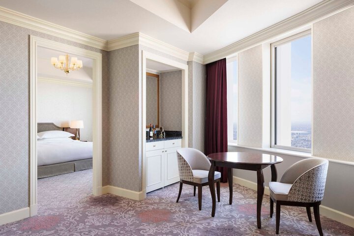 Room 16 of 183