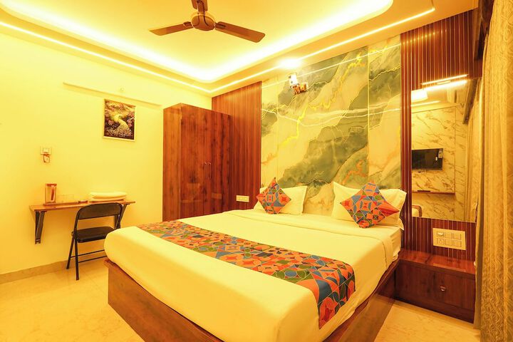 Room 26 of 39