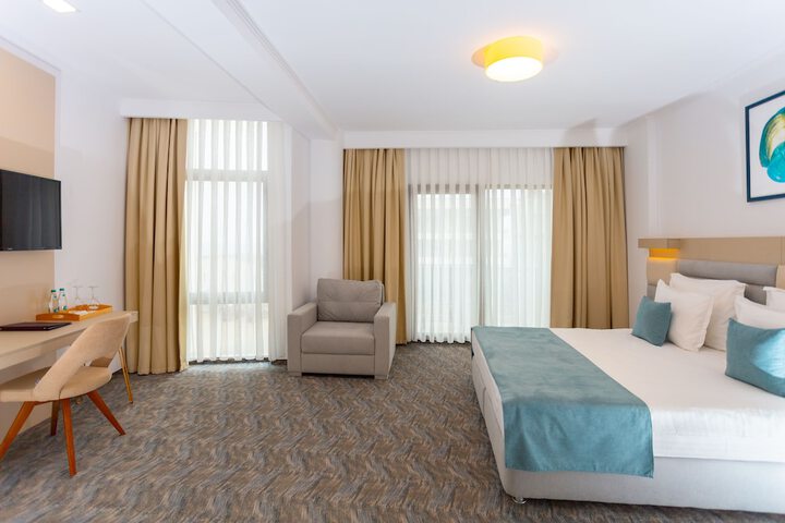 Room 30 of 66