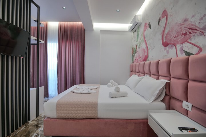 Room 35 of 105