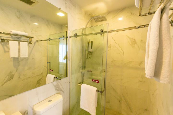 Bathroom Interior Photo