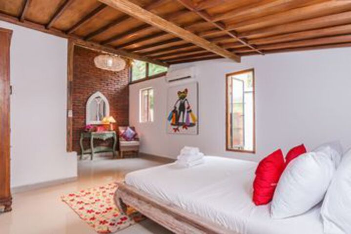 Room 7 of 20