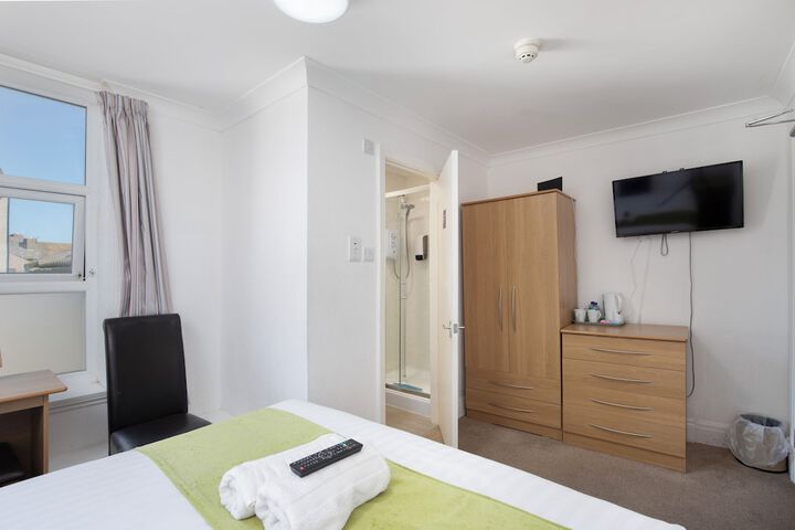 Room 45 of 91
