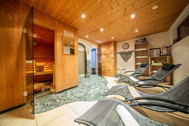 Spa 28 of 37