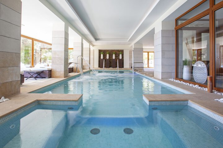 Relaxing Spa