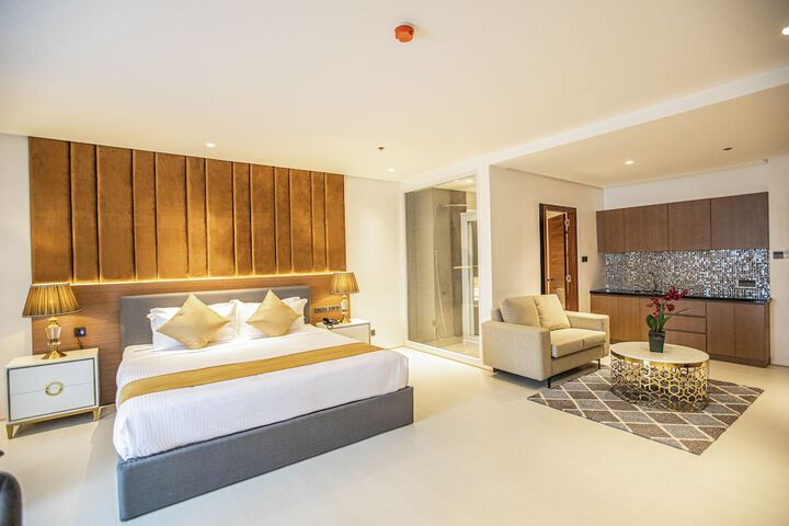 Room 4 of 22