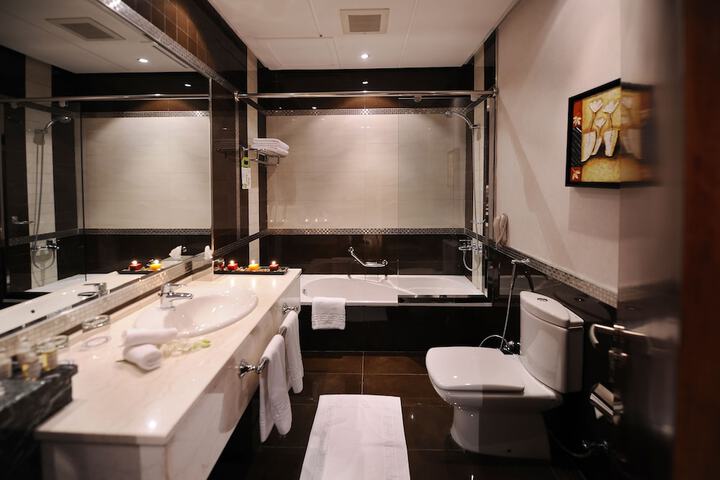 Clean Restrooms