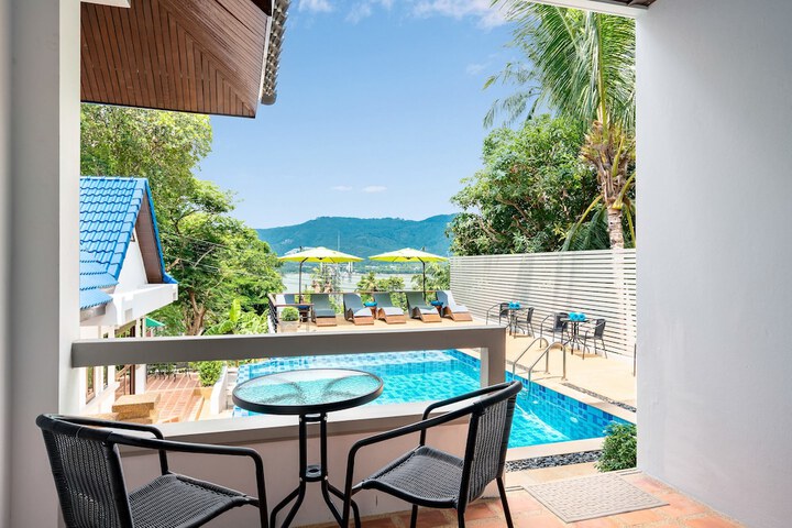 Terrace/Patio 98 of 100