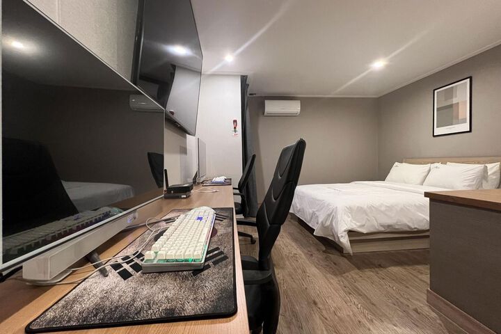 Room 51 of 105