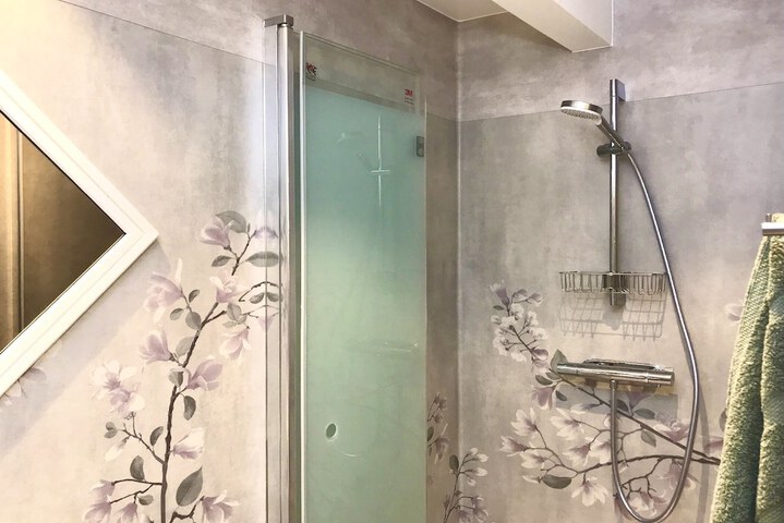 Room 19 of 70