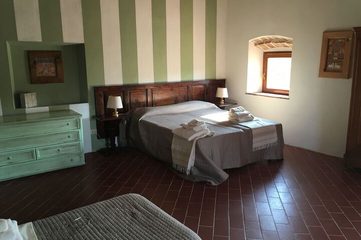 Room 7 of 39