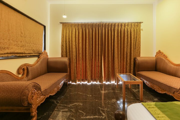 Room 14 of 26