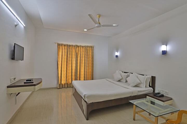 Room 6 of 47