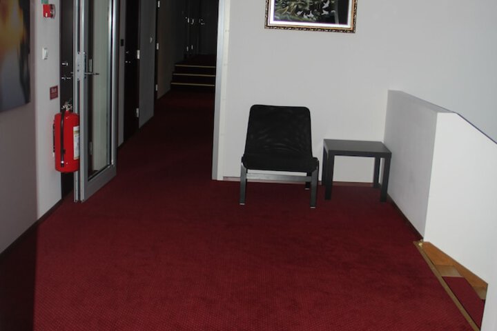 Ballroom/Hall 29 of 39