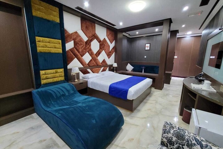 Room 15 of 41