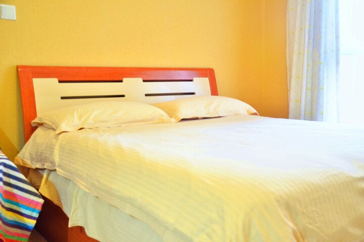 Room 5 of 31