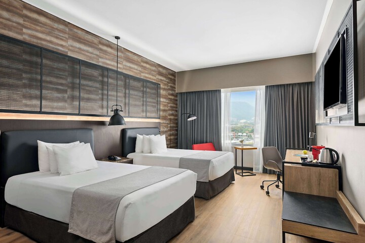 Room 7 of 70