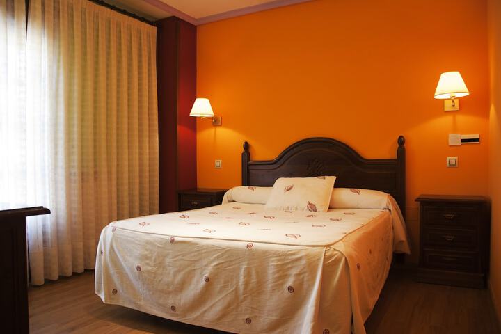 Room 7 of 34