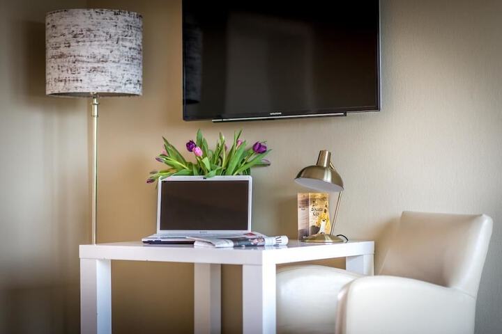 Room 26 of 42