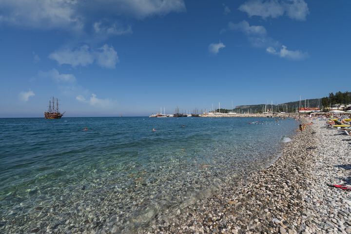 Beach 27 of 28