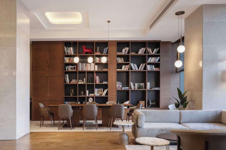 Guest Lobby