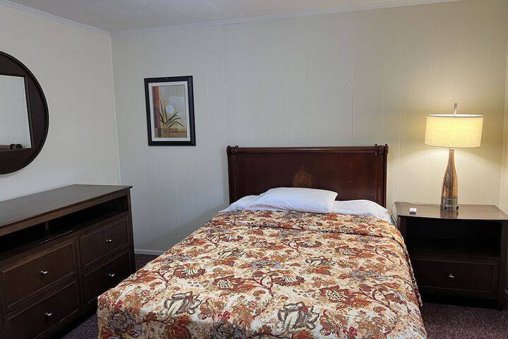 2 Double Beds (7 of 12)
