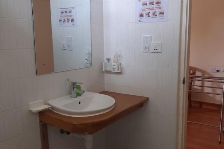 Room 15 of 23
