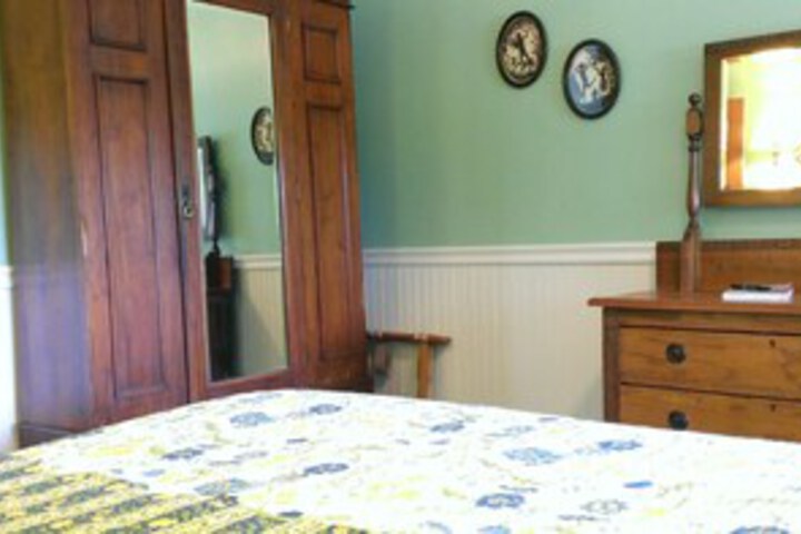 Room 28 of 90