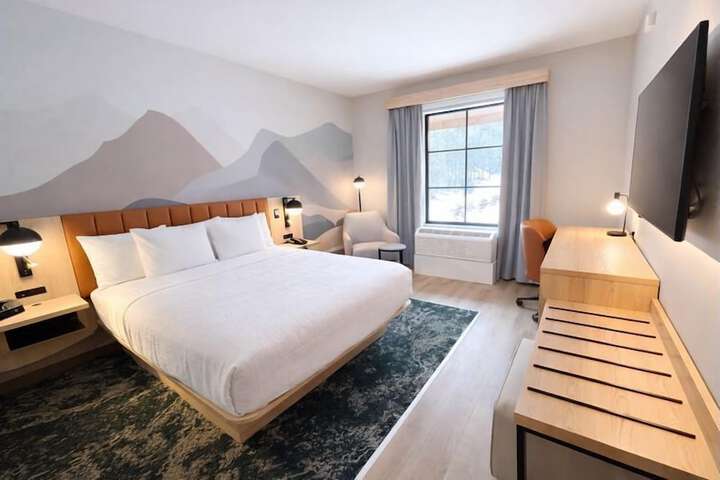 La Quinta Inn &  Suites by Wyndham Leavenworth in Leavenworth, WA