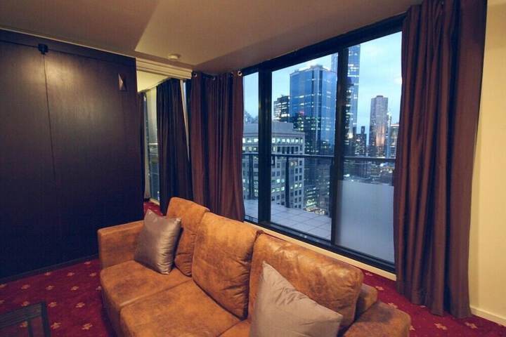 Room 45 of 66